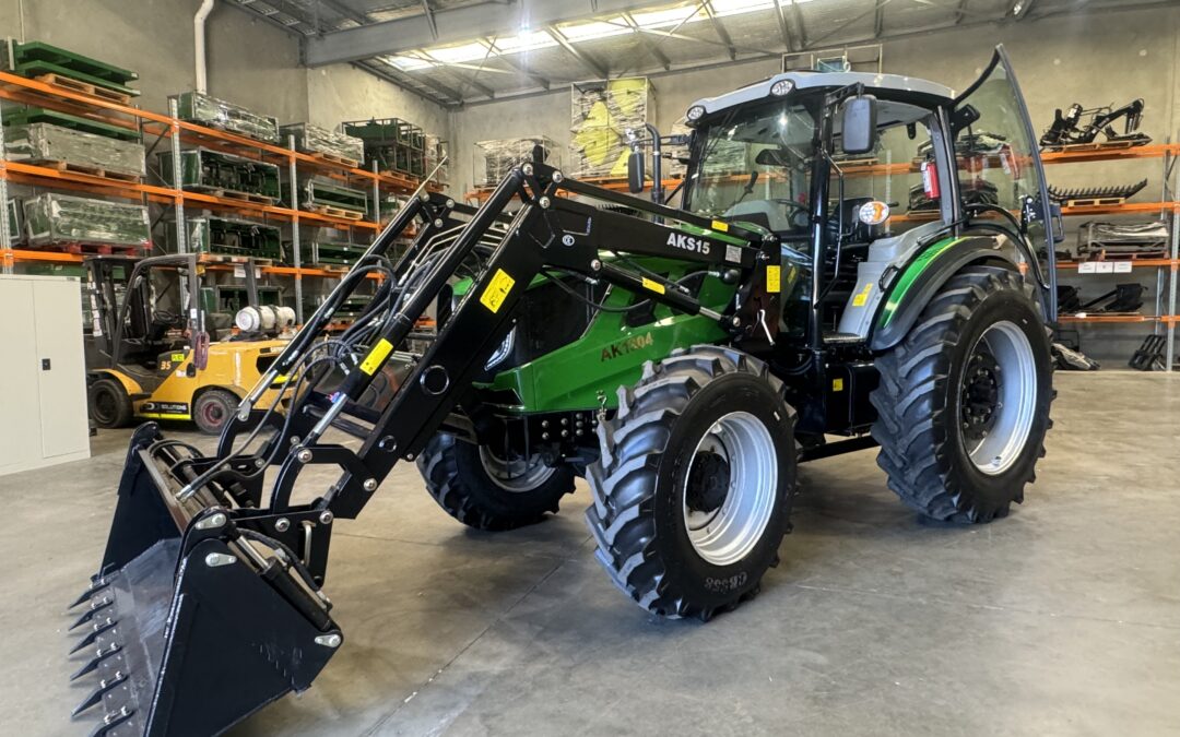The Best Tractor for Small Acreage Farms in WA